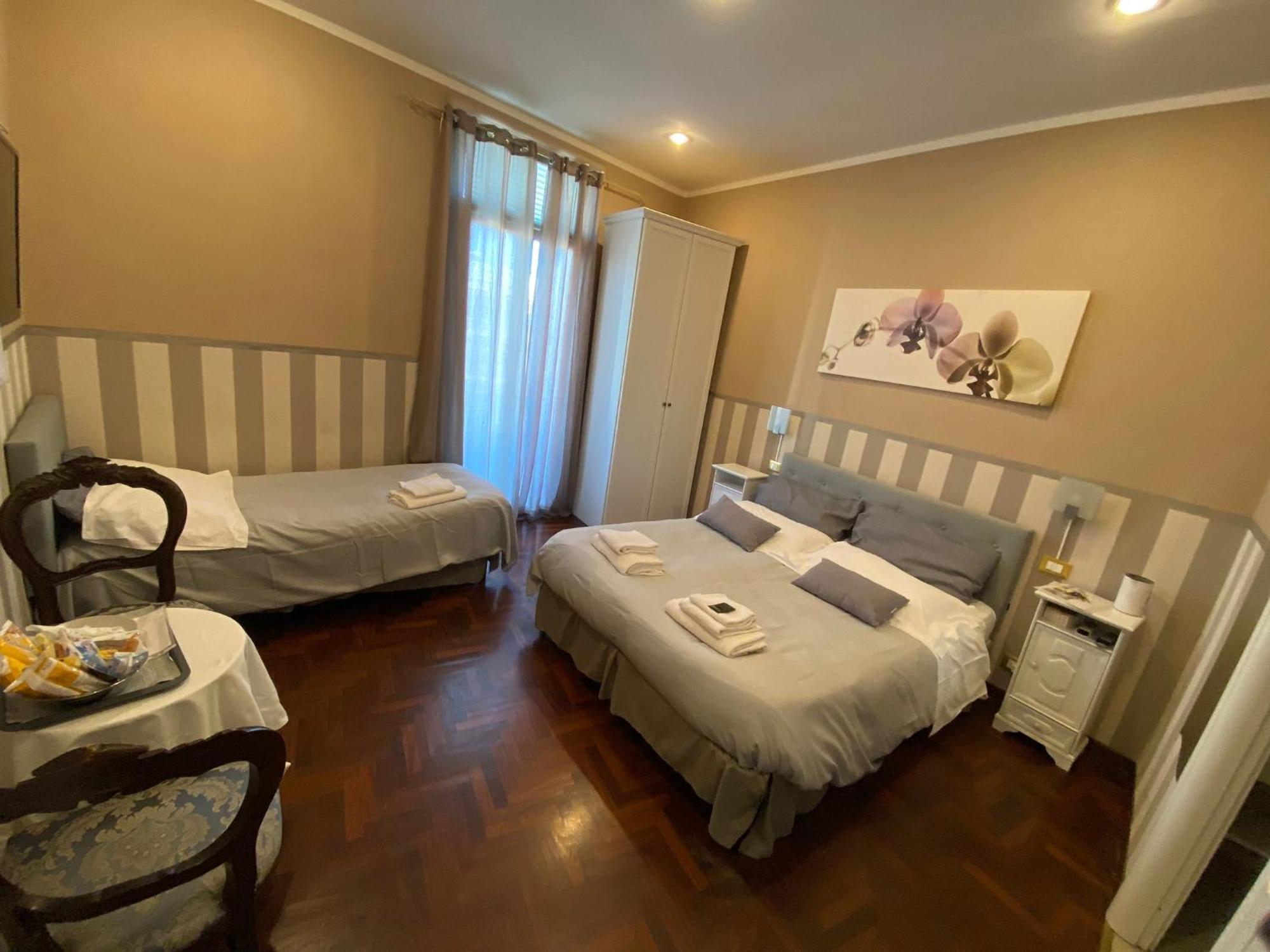 Morgagni House Hotel Рим Стая снимка