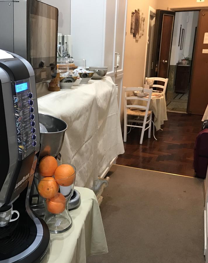 Morgagni House Hotel Рим Екстериор снимка